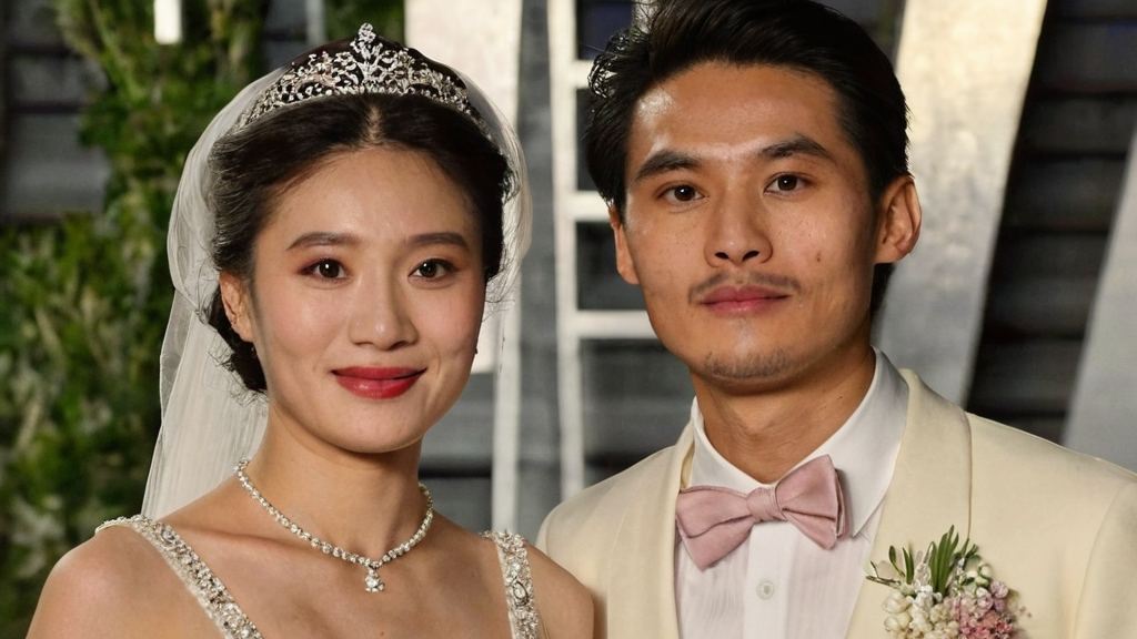 吃瓜未婚妻甜蜜误会下的都市爱情与明星兄弟的调皮瞬间交织引发热议